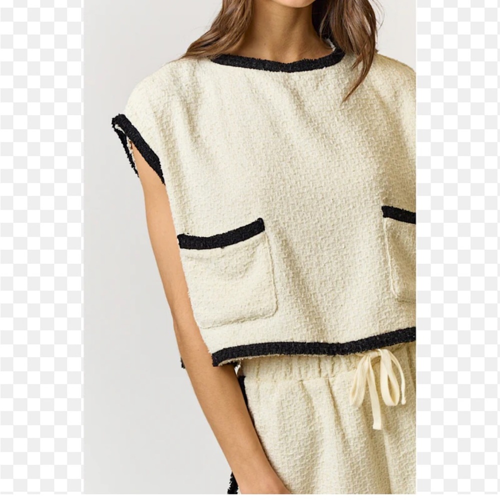 Tweed boxy top